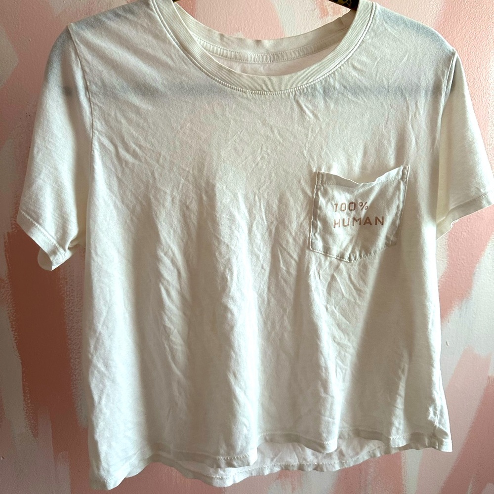 100% Human Pocket Tee • EVERLANE
